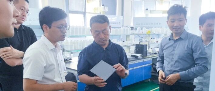 航天五院魏强总师、清华航发院李冠男副院长一行莅临小辰光伏走访交流